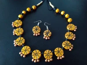Mustard Yellow Clay Neckset