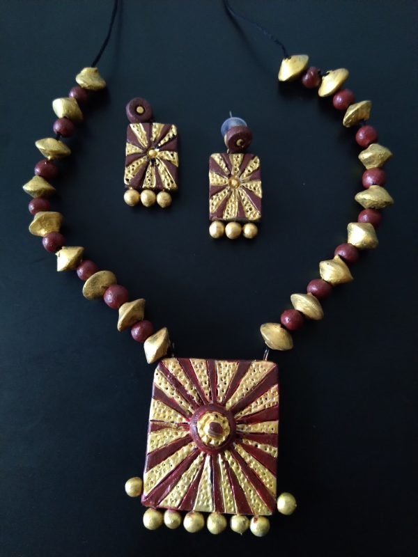 Golden With Brown Terracotta Clay Neckset