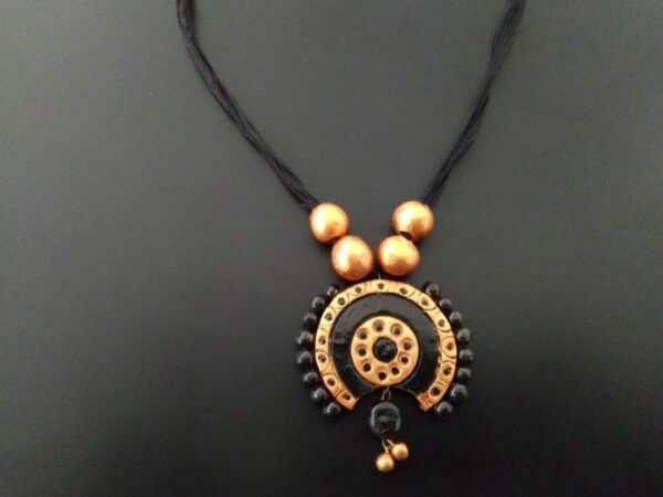 Traditional Terracotta Pendant With Copper Beads |